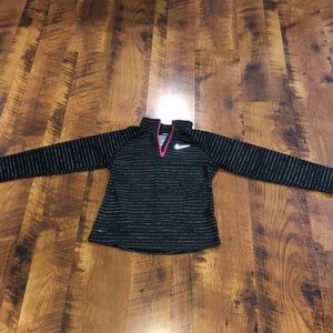 Nike kids spring pullover